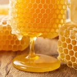 Соты с мёдом