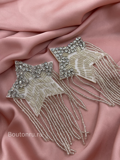 Нашивка звезда белая со стразами и стеклярусом