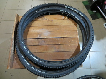 Покрышки Schwalbe Rapid Rob 26x2.1, пара