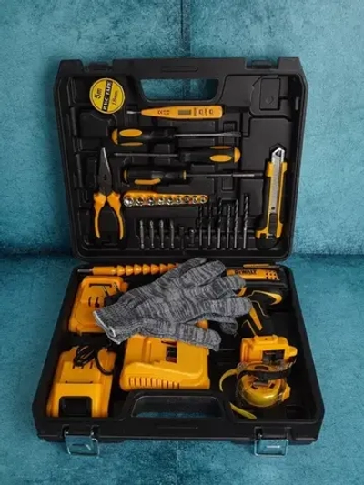 Шуруповерт аккумуляторный с набором инструментов DeWalt 21V 2 АКБ Деволт