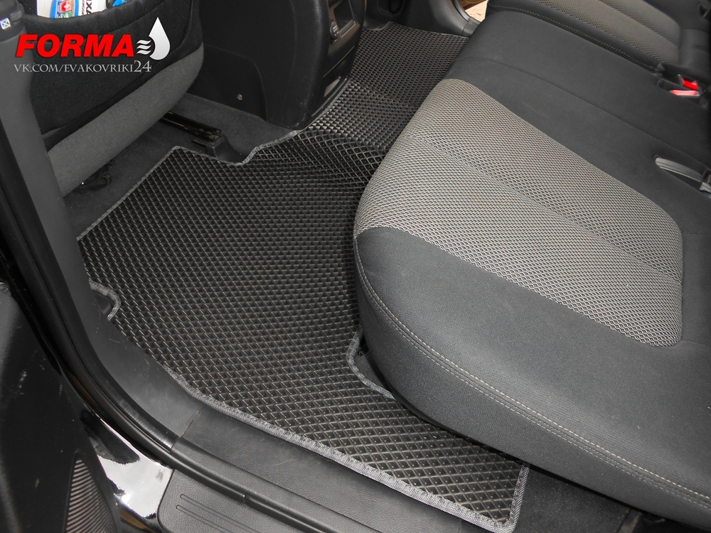 Hyundai Santa Fe 2 поколение CM (01.2006 - 08.2012) 7 мест