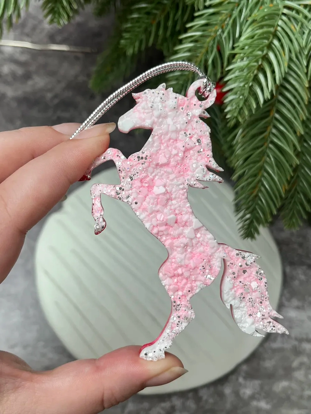 Новогодняя елочная игрушка Лошадка