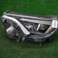 Фара левая Toyota Rav 4 CA40 (2015-2019) LED