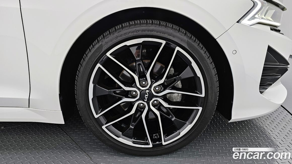 Kia K5 (Optima) 3 Generation 1.6 Turbo (10.2021)