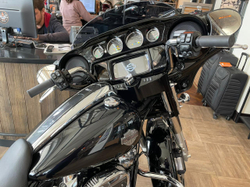 Street Glide Special Harley-Davidson Vivid Black (Поставка)