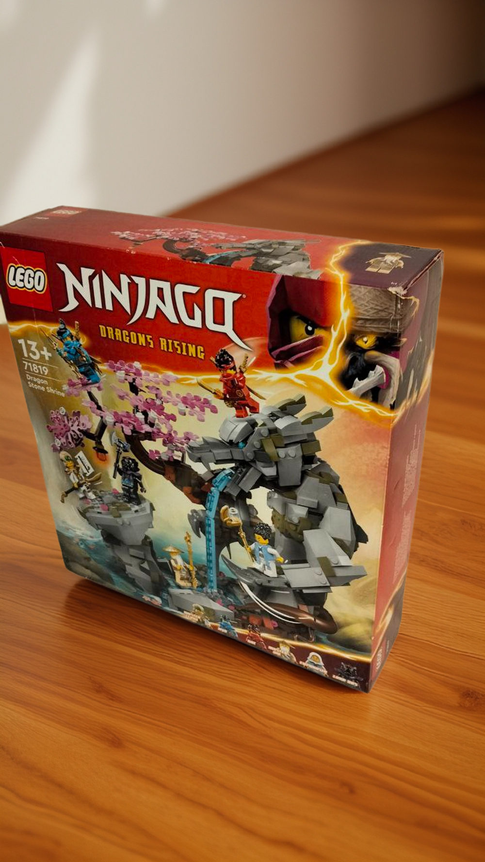 LEGO Ninjago 71819 «Храм камня Дракона» — святилище и приключения ниндзя