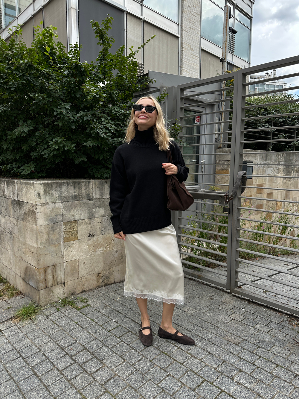 Свитер из шерсти мериноса OVER черный