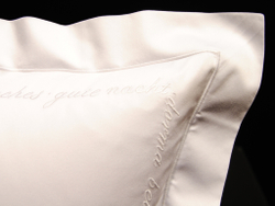 Пододеяльник 200х200 Christian Fischbacher Luxury Nights Sweet Dreams 557 белый Швейцария цвет вышивки