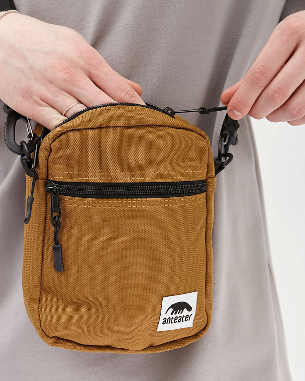 Сумка Anteater Crossbody Sand