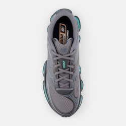 Кроссовки мужские NEW BALANCE 2000