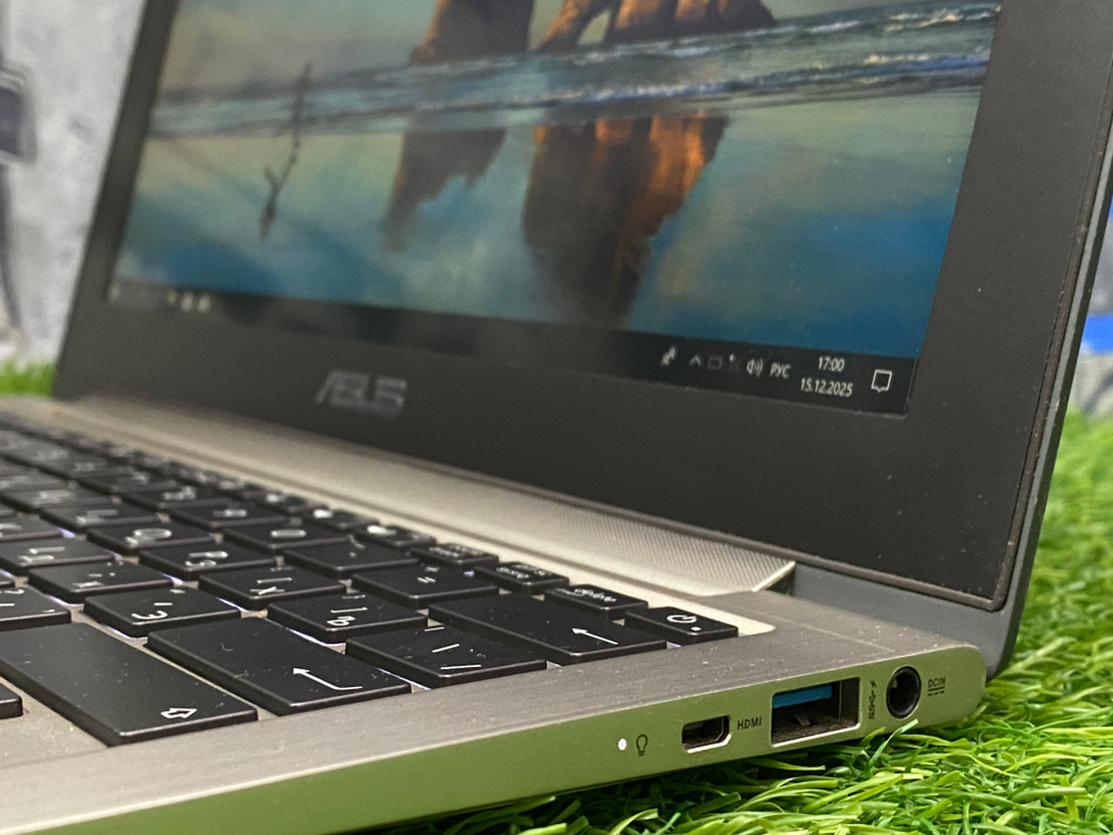 Ноутбук Asus 11' i7-3517U/4GB/256GB/ ZenBook Prime[UX21A]/Windows 10