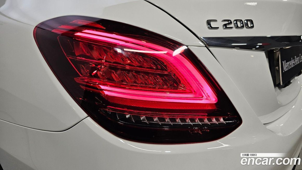 Mercedes-Benz C-Class W205 C200 Avangarde (06.2020)