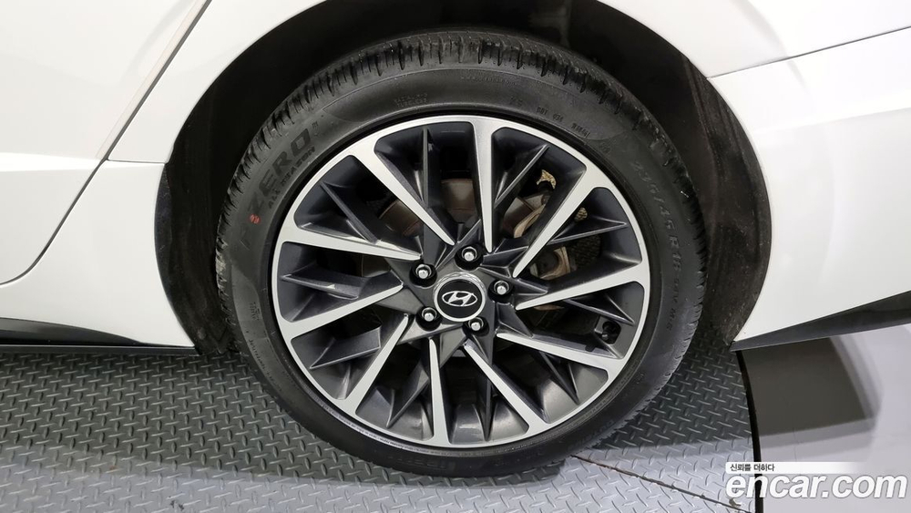 Hyundai Sonata (DN8) 1.6 Turbo (08.2021)