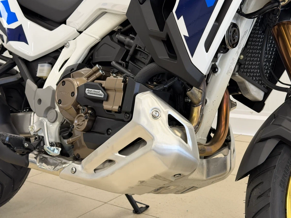 Honda CRF 1100L Africa Twin, 2025 АКПП