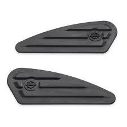 57300065 Накладки на бак для защиты краски от ног (2шт), пластик, не листовой