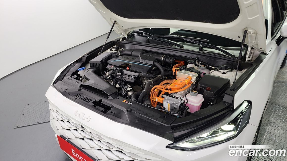 Kia K8 Hybrid Noblesse (12.2021)