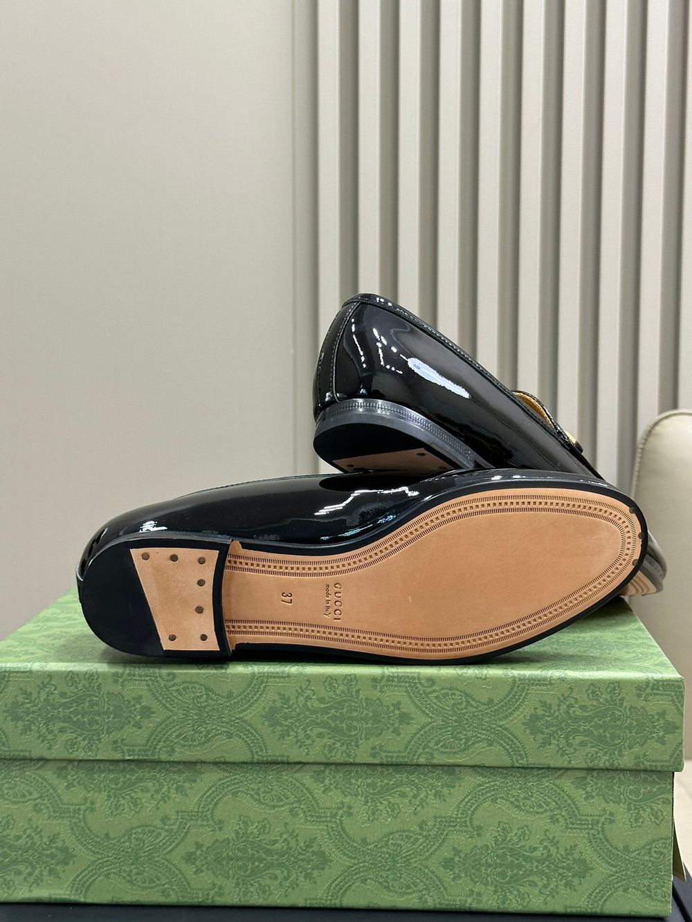 Gucci Jordaan Loafer