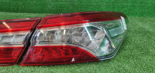 Фонарь Комплект Toyota Camry XV70 (2017-н.в.) LED