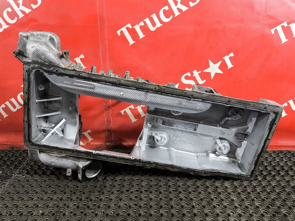 Поддон масляный двигателя