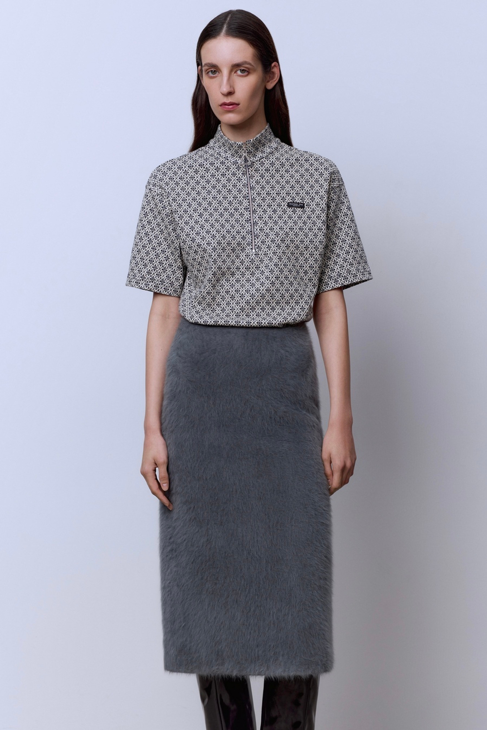 Юбка из ангоры с разрезом