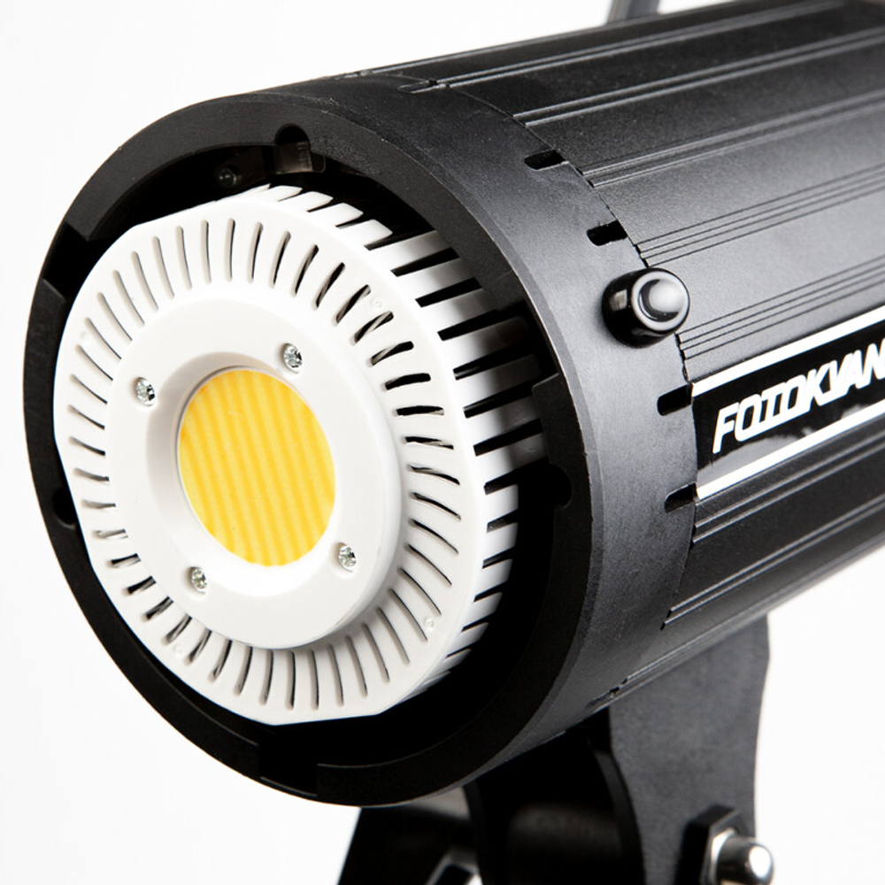 Светодиодный COB осветитель Fotokvant LED-200W 200Вт 3200-6000К
