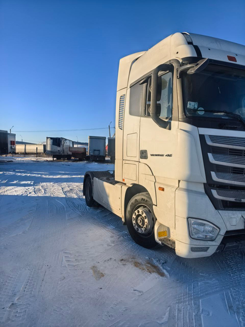 VALDAI 45 4x2 Седельный тягач FB2R13 (Дизельный, 11.8 л, 470 л.с. АТ)