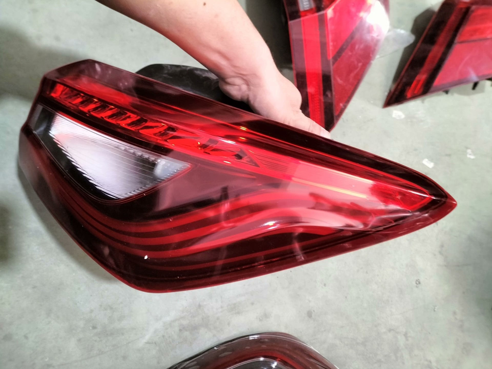 Задние левые и правые внутренние и внешние фонари для Changan Eado 2018-2019, оригинал