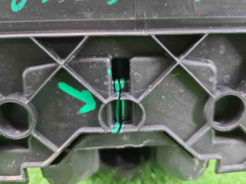 Воздуховод радиаторов нижний BMW X5 G05 (18-23)