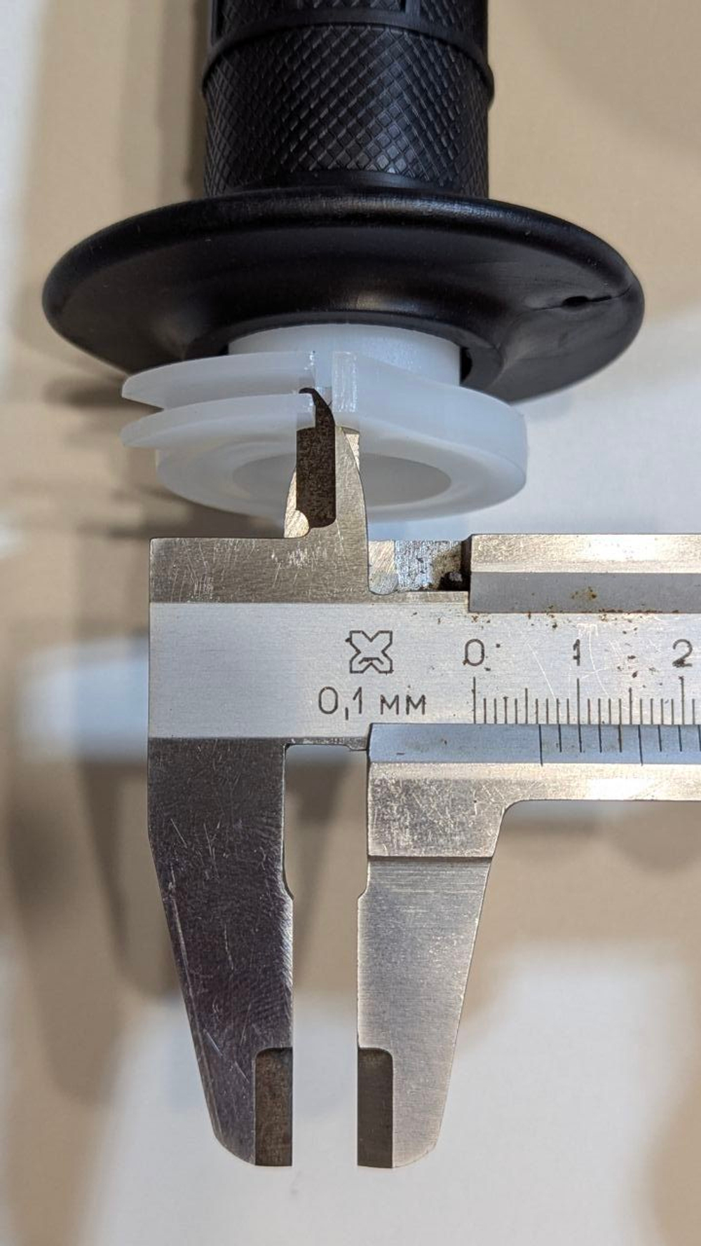 Ручка газа на мотоцикл, питбайк, мопед универсальная в сборе (комплект 2 грипсы + корпус)