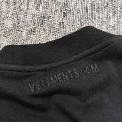 Футболка Vetements