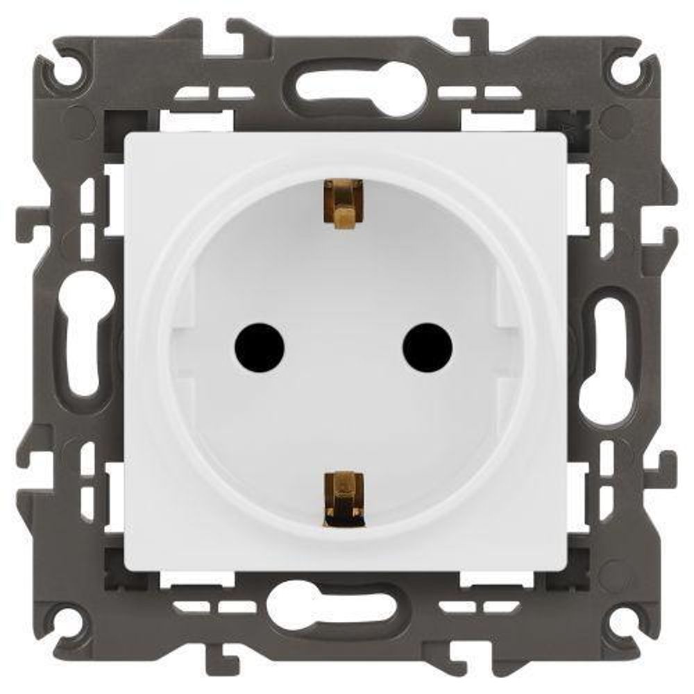 Розетка 1-м СП Эра Elegance 14-2102-01 16А IP20 16AX 250В 2P+E Schuko защ. шторки бел. Эра Б0034272 Розетка 1-м СП Эра Elegance 14-2102-01 16А IP20 16AX 250В 2P+E Schuko защ. шторки бел. Эра Б0034272