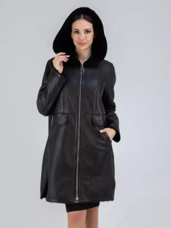 Дубленка зимняя натуральная с капюшоном