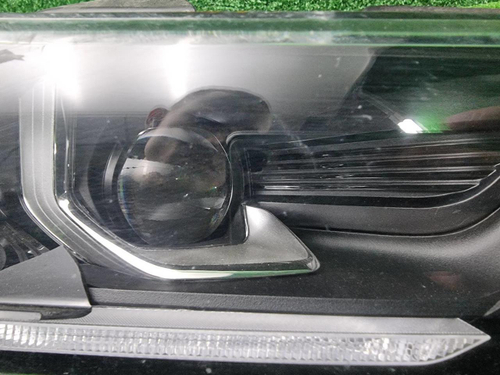 Битая Фара правая Kia K5 (2019-2023) LED