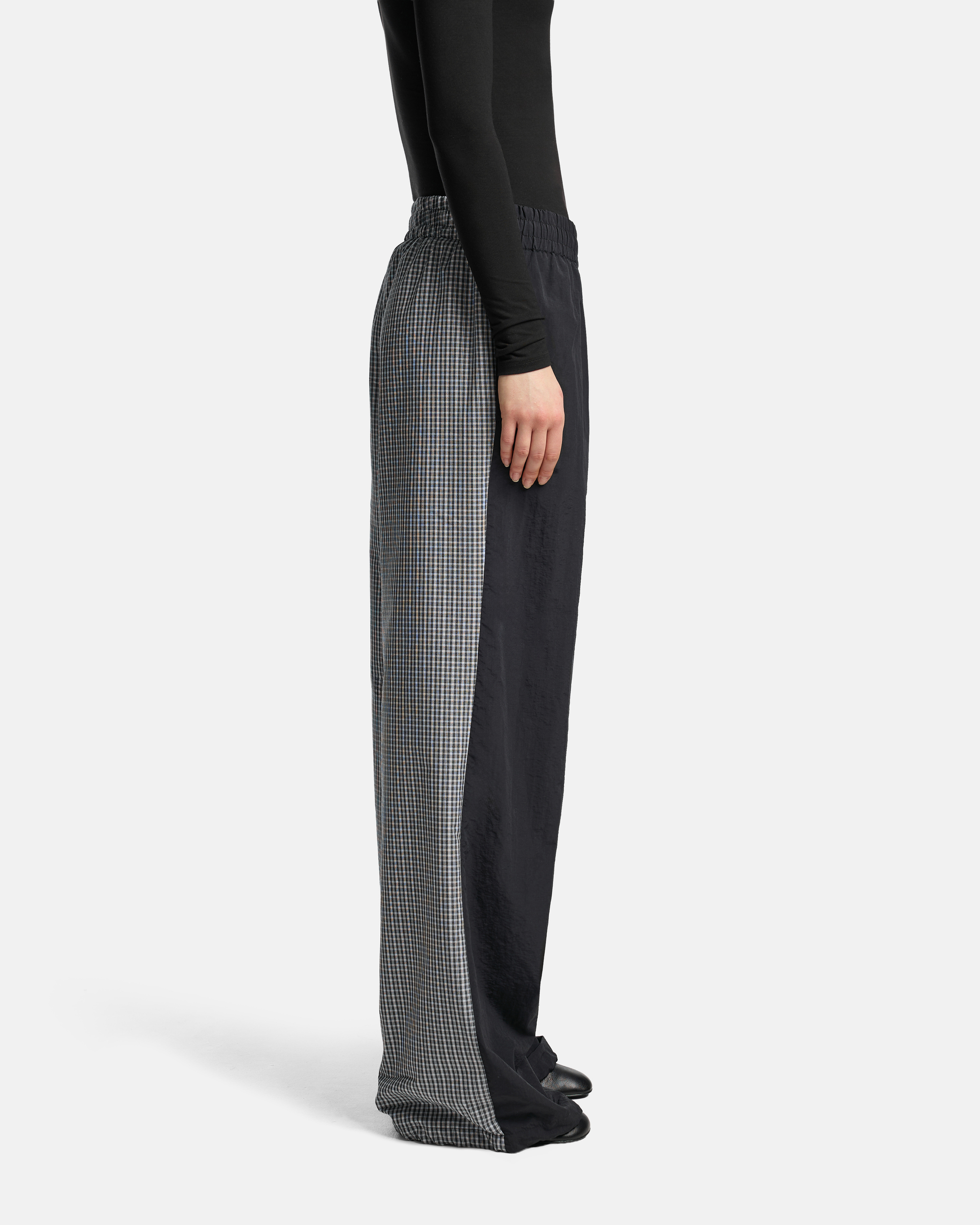 БРЮКИ ИЗ ПЛАЩЕВКИ DOUBLE