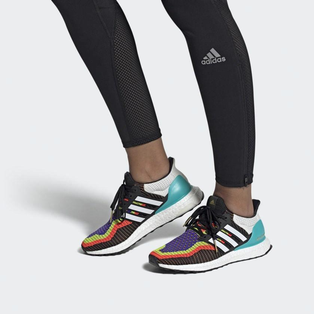 Кроссовки Adidas Ultraboost Dna (Женская размерная сетка)