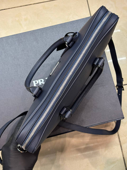 Портфель Prada