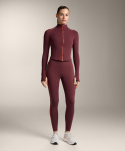 Oysho Легкая и теплая высокотехнологичная куртка, гранатовый