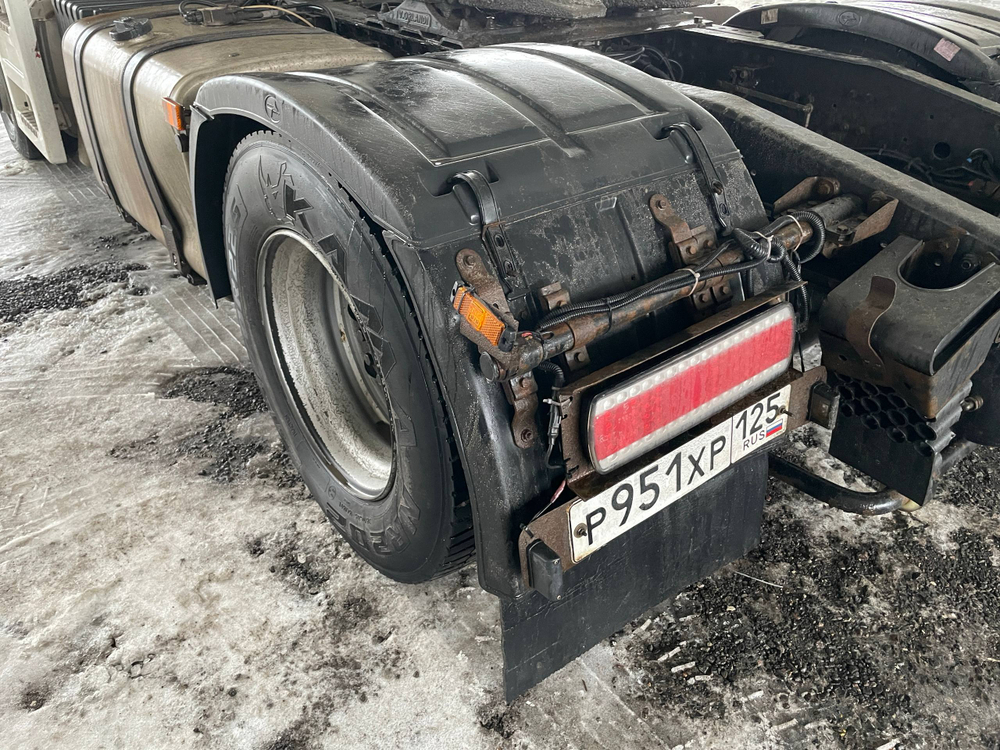 КамАЗ 5490 4x2 Седельный тягач 5490-DC (Дизельный, 12,0 л, 401 л.с., МТ)