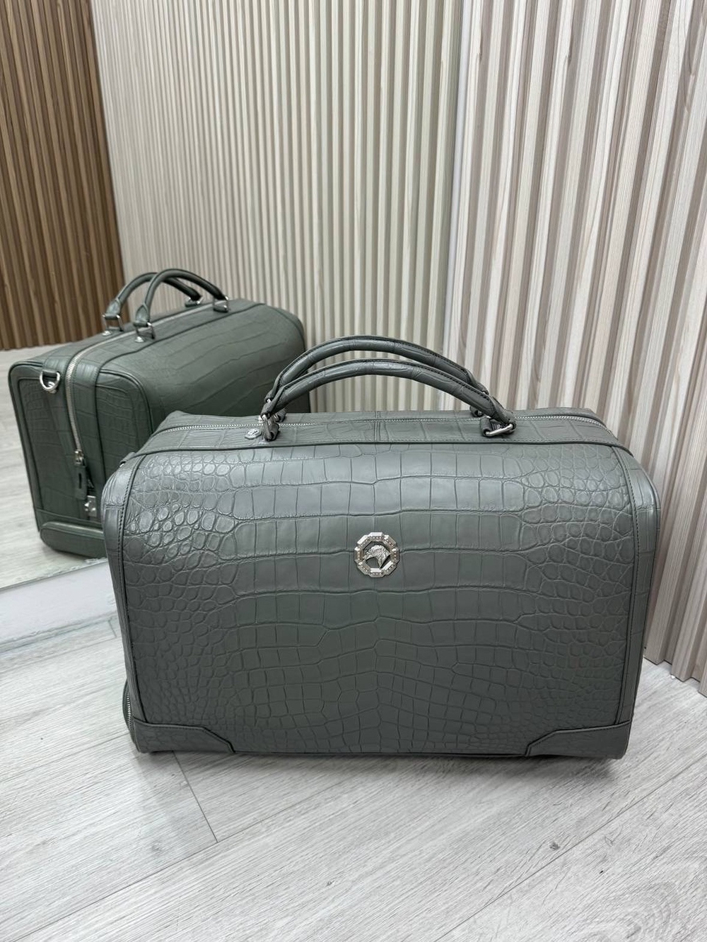 Дорожная сумка Stefano Ricci из кожи крокодила
