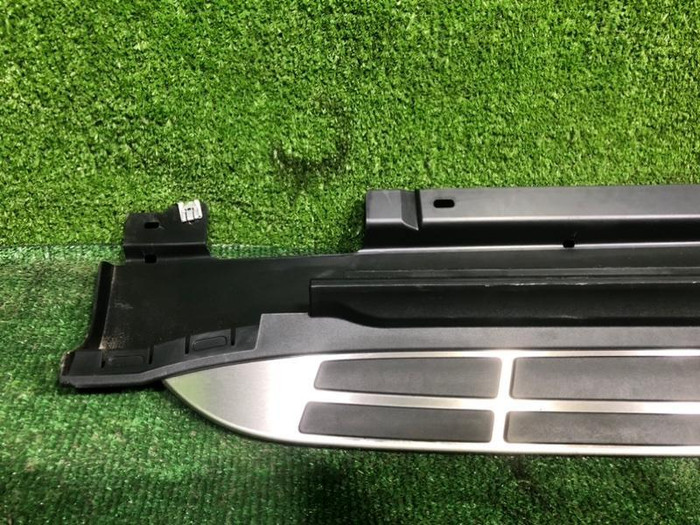 Подножка левая Porsche Macan 95b (2014-2018)