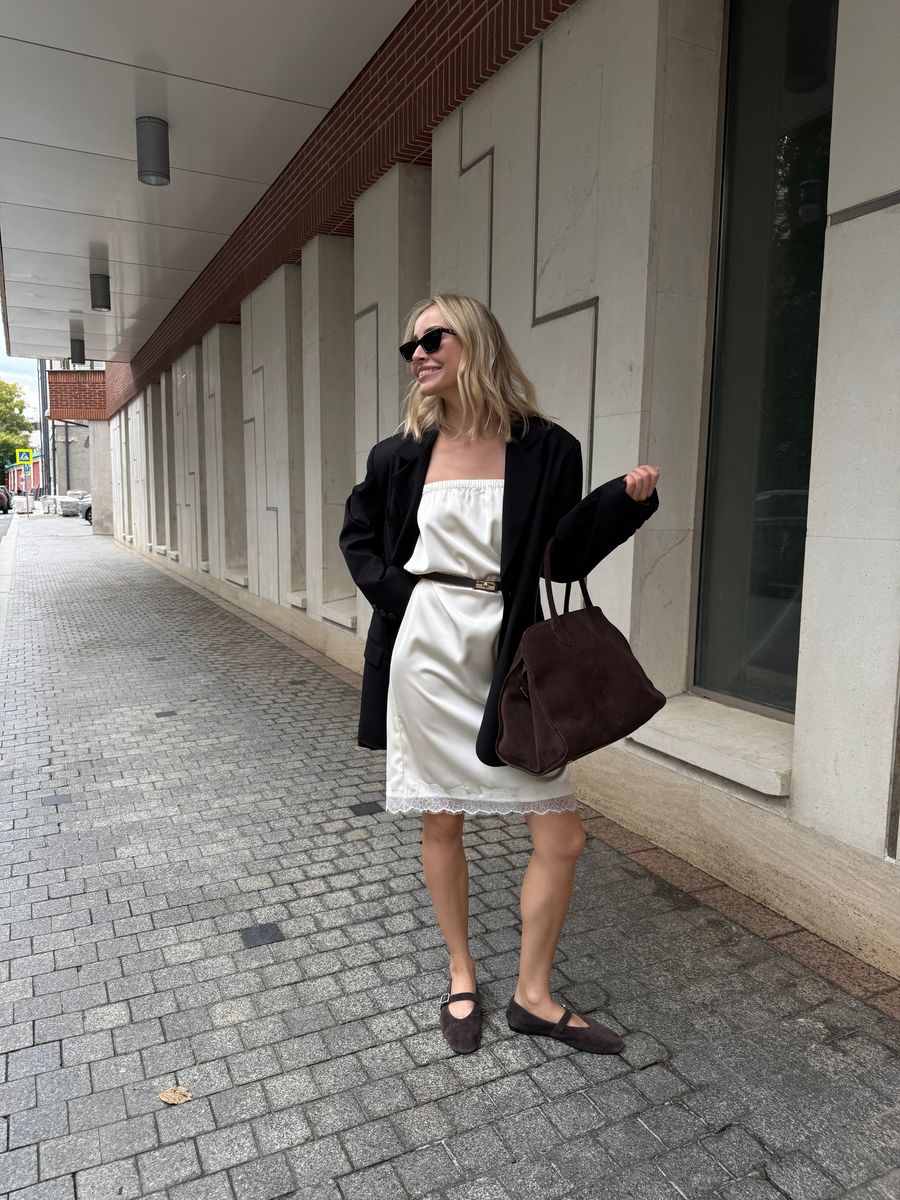 Юбка из шелка с кружевом миди кремовая