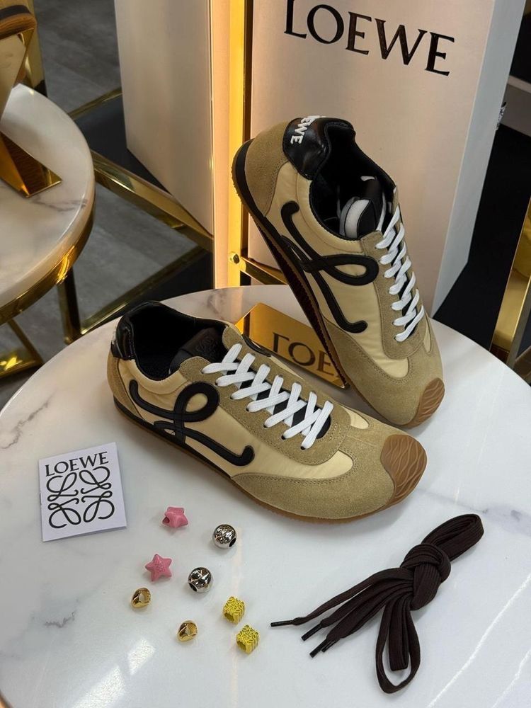 Кроссовки Loewe