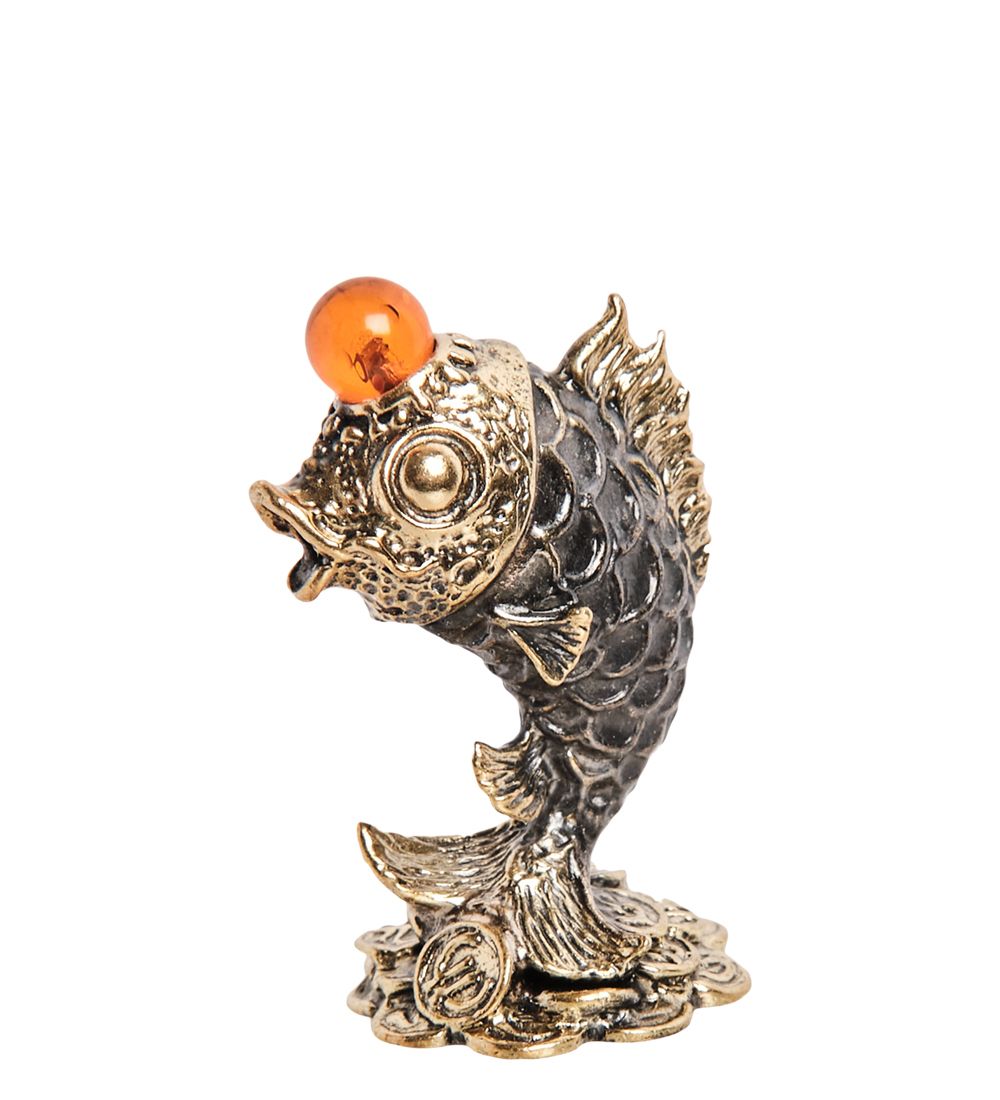 Народные промыслы AM- 335 Фигурка «Рыбка Денежная Фен-Шуй» (латунь, янтарь)
