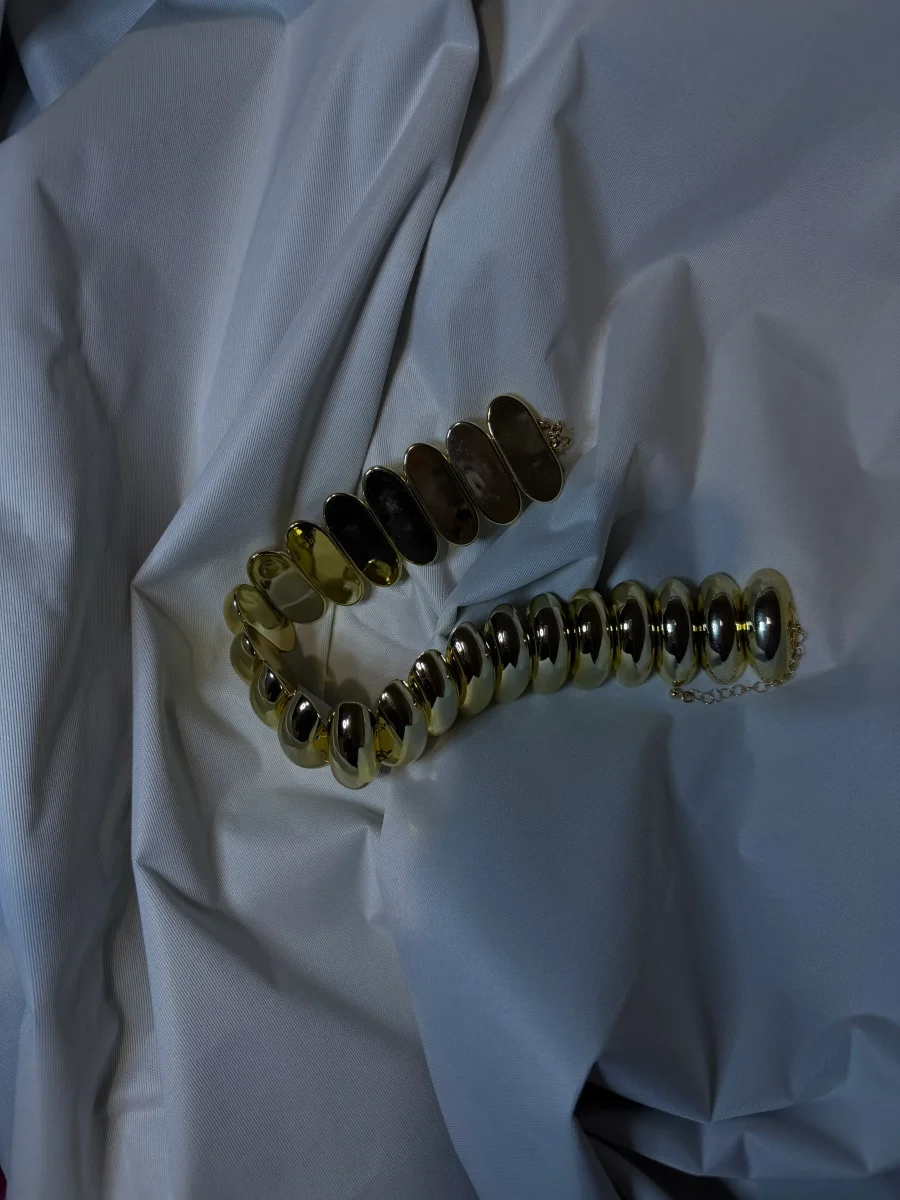 Колье Конго, Золотое