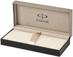 Перьевая ручка и чехол из кожи Parker Sonnet F531 PREMIUM Masculine, цвет: Brown PGT, перо: F,золото 18К