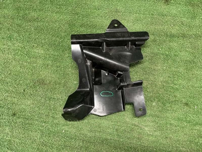 Пыльник двигателя Jaguar F-PACE (2016-н.в.)