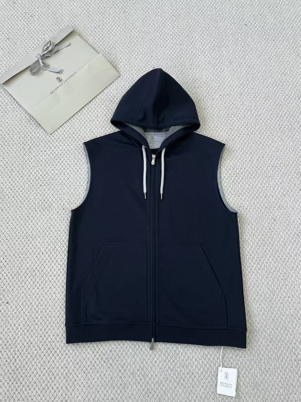 Жилет Brunello Cucinelli