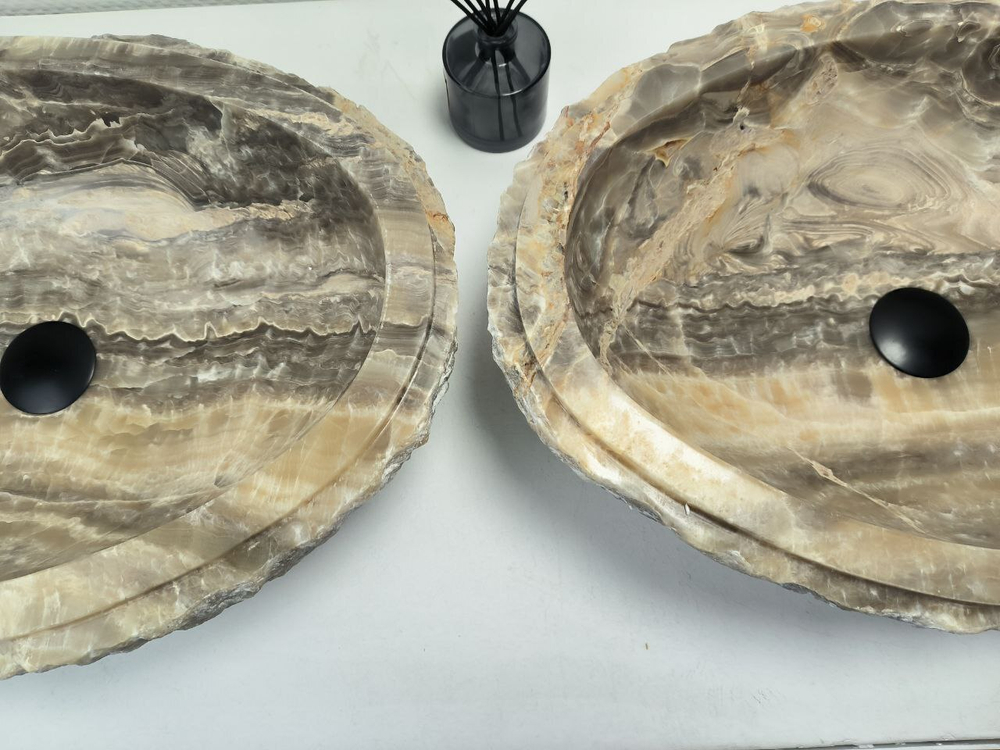 Раковина из оникса ТРИО! Oval Marmo Wave OO-62644 58*38*15