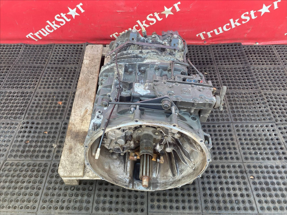 МКПП ZF 16S2333TD 2018г.