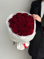 Букет из красной розы ХЕРТС 25 шт